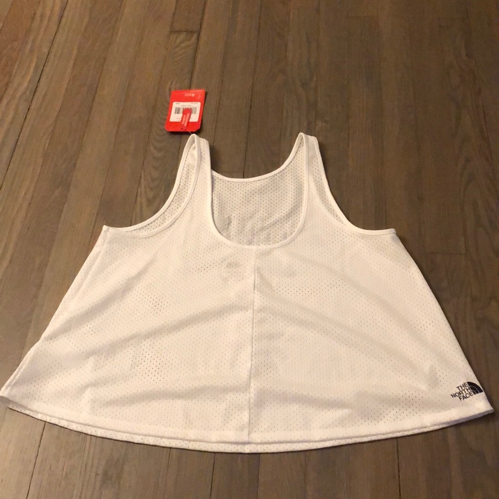 North Face NWT mesh tank top😍🔥🎉💃🧘♀️🧗♀️ - Picture 9 of 10
